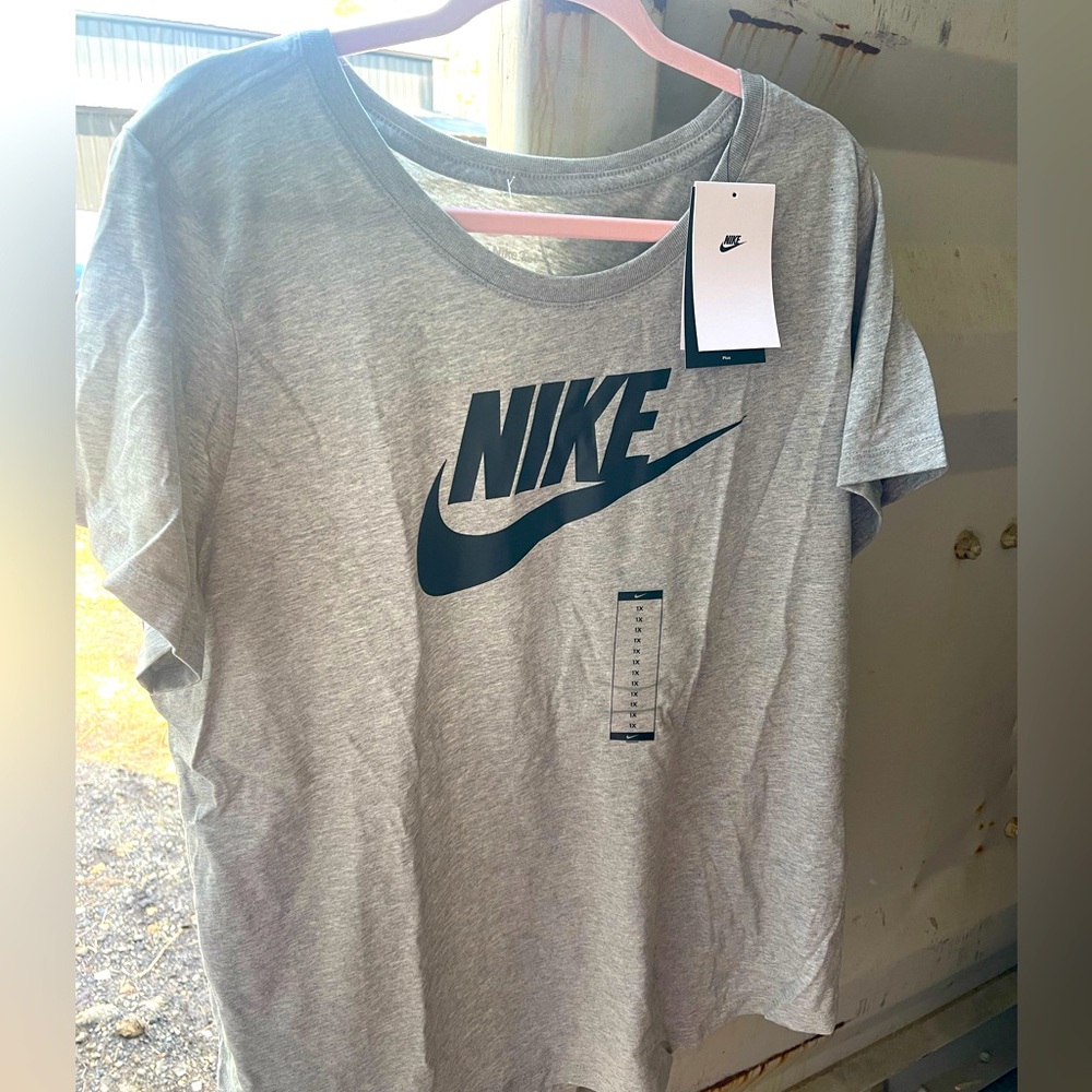 Plus size Nike Tshirt